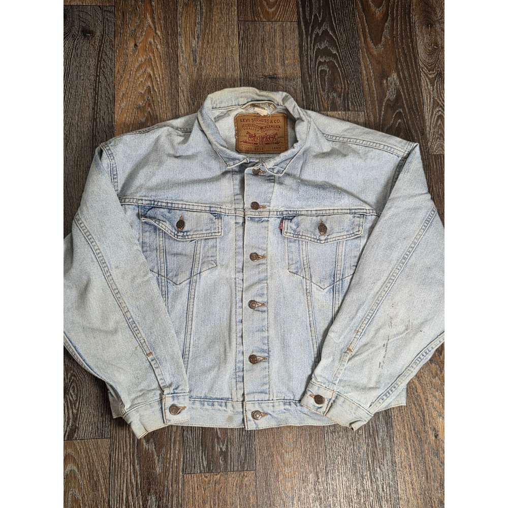 Vintage Levis 70598 4834 Denim Trucker Jacket Light Wash Mens Large Distressed